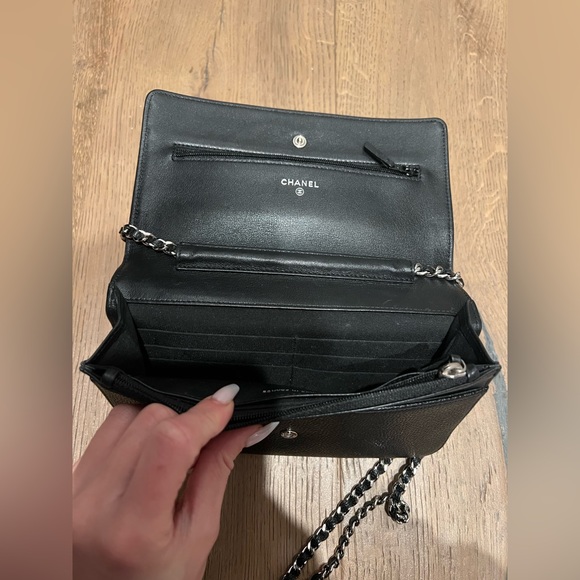 CHANEL BLACK WALLET ON CHAIN WITH CAVIAR LEATHER - Picture 12 of 13